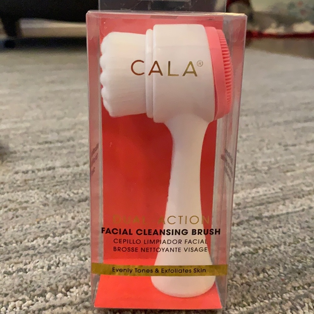 Cala Facial Cleansing Brush